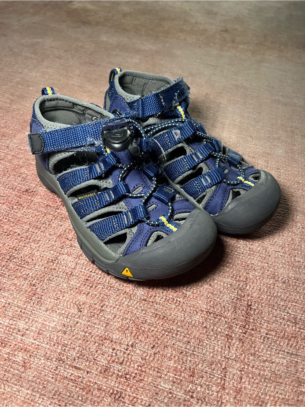 KEEN Kids' size 12 Navy Blue closed toe Sandals - Picture 7 of 7